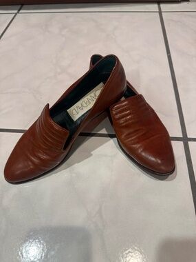 JOAN & DAVID LEATHER SIZE 6